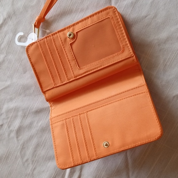 Wallet - Picture 2 of 3